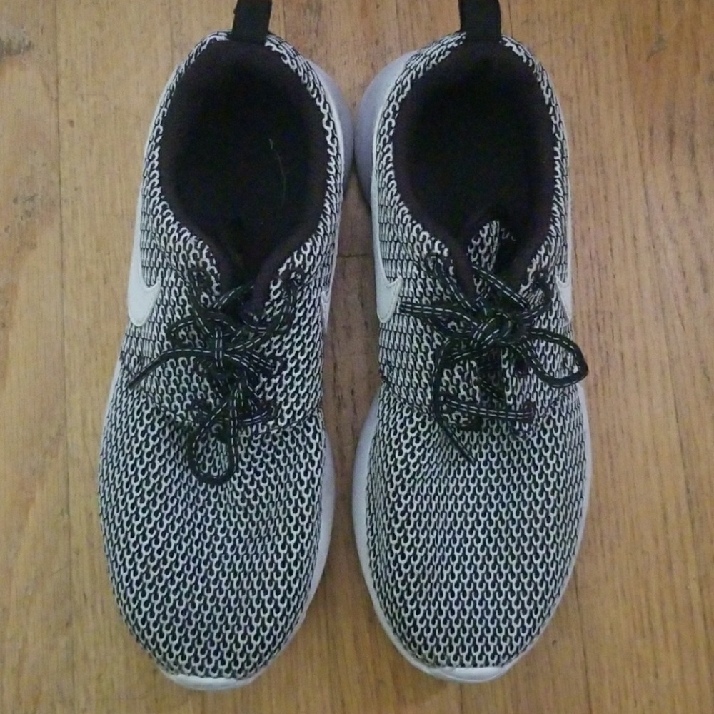 Nike kids running shoes